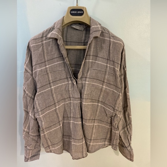 Vince Tops - Vince women’s plaid shirt
